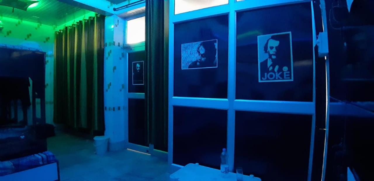 Blue Eye Backpackers Hostel Amritsar Exterior foto